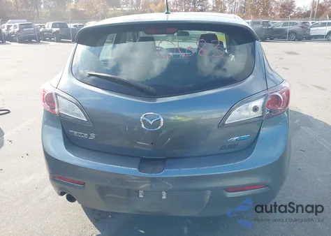 2013 Mazda Mazda3 I Touring z USA, uszkodzony, nr VIN JM1BL1L74D1711196